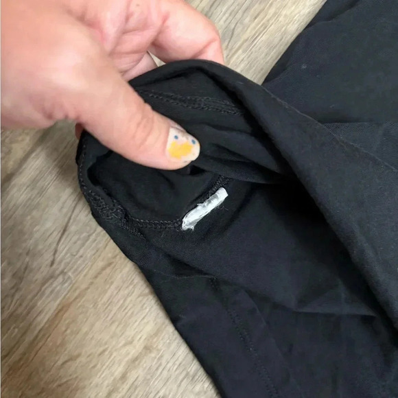 Mango • Need A Break - Baby Tee - Picture 5 of 6